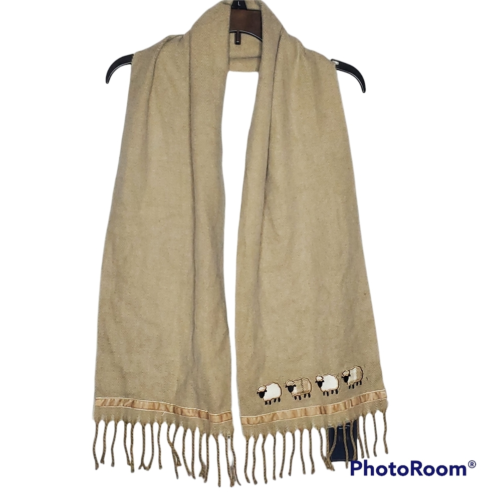 NWT James Pringle Weavers fringe scarf embroidered sheep‎ tan